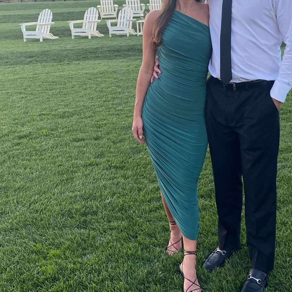 Norma Kamali Diana Gown